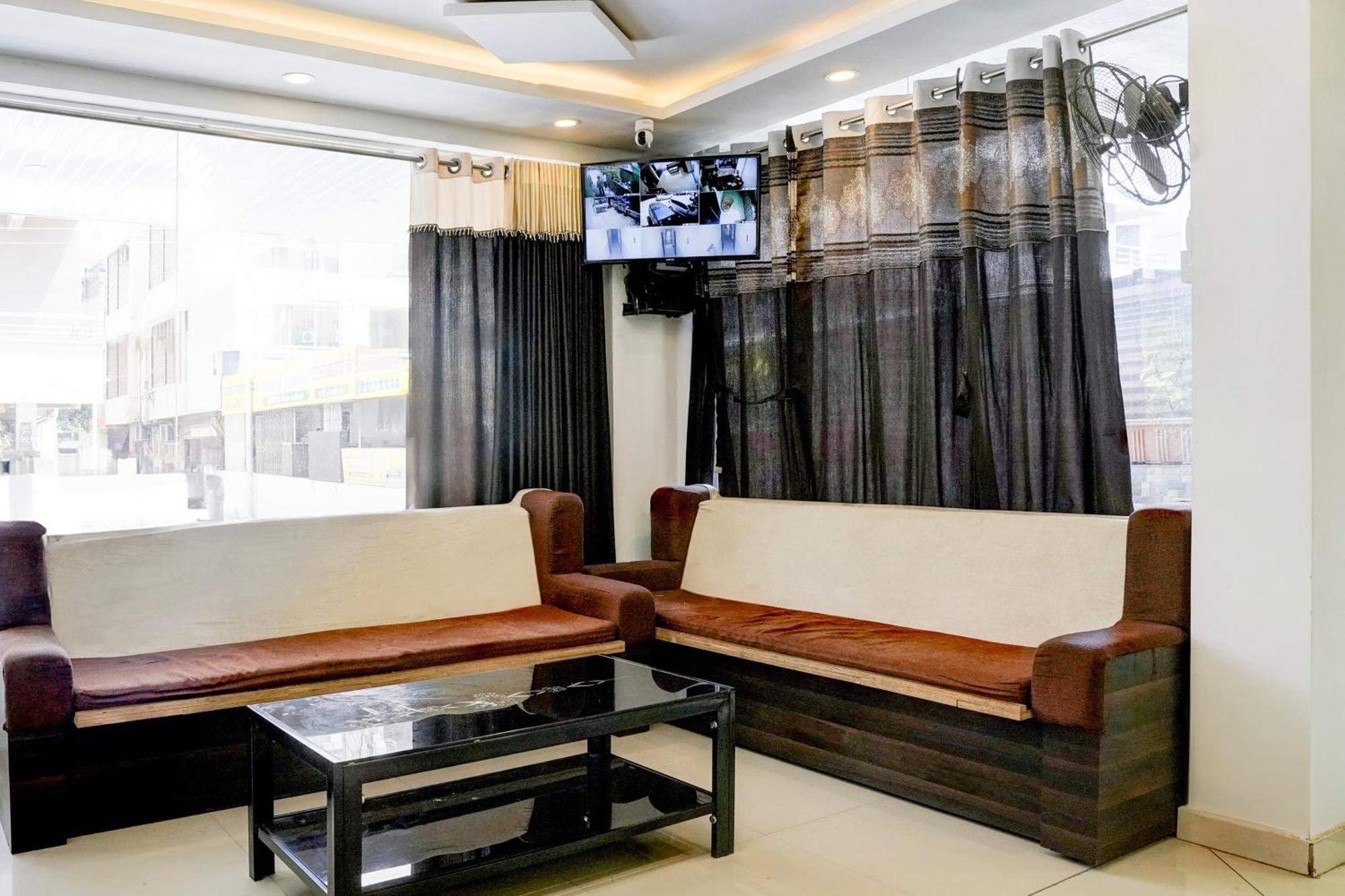 שירדי Super Hotel O Chhatrapati Nagar מראה חיצוני תמונה
